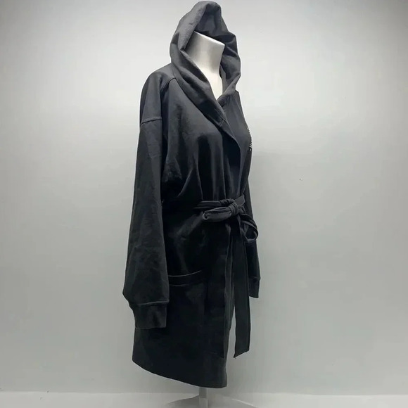 Savage X Fenty Bath Robe Forever Savage Showgirl Short Hooded Belted Gray XS S - Picture 8 of 13